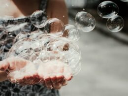 10 ideas to cultivate brand transparency